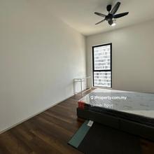Sqwhere Sungai Buloh Master Room (Brand New Unit)