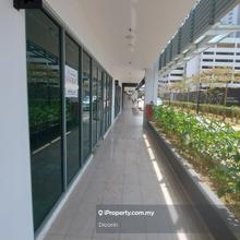 Shop lot - Strategic Location - Utropolis Utama - Batu Kawan
