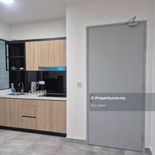 PJ New Condo @ Petaling Jaya - Newly Furnished 3 rooms