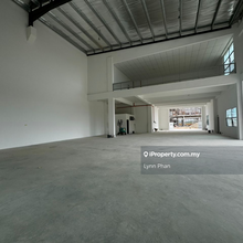Senai  brand new semi D factory for sale 