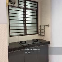 Renovated 1300sf 1st floor pangsapuri tasik lake condo Kota Kemuning