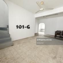 Corner unit below price
