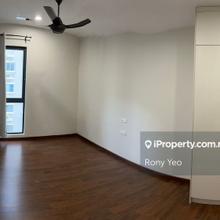 The Andes Fully Aircond Partial Furnished 3 Room 2 Bathroom For Sale 