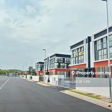 Three Storey Semi-D Factory
