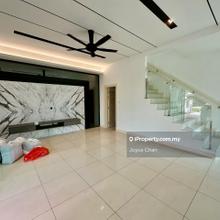 Liu Li Garden Setia Eco Glades Cyberjaya For Rent 2 Story Corner Link