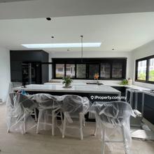 Terrace house for Sale