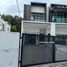 Corner freehold 2 1/2 storey terrace house taman bukit cheng