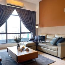 Super Cheap! Must Go! Short Walk to Malls Banks MRT LRT! 