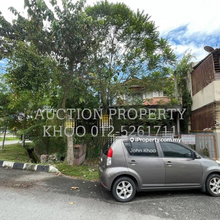Double storey corner  house in bandar saujana putra,selangor 
