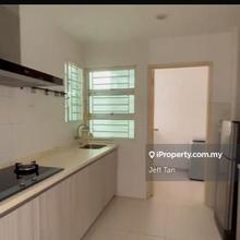 Idaman Iris Apartment At Sungai Ara near to School and market.