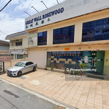 Situated in a convenient location, close to all local amenities