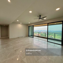 Move in Ready Beautiful Golf View