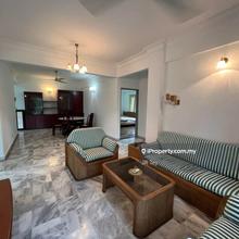 Non bumi 1158sf 2 Carpark Golf course view Sri Permata Sek 9 Shah Alam