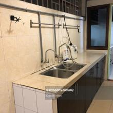 Cheap low floor unit good condition 