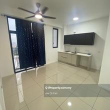 High Floor unit with tenancy for sell , good for own stay n invest