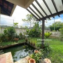Corner Bungalow Lot at Cul-de-Sac w/ Extended Patio & Huge Garden Area