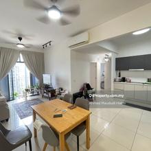 Partially furnished, Freehold, 2 parking lot
