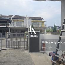 Lukut Bandar Springhill Double Storey Fully Furnished For Rent
