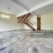 Endlot 2 Sty Jalan Merak Bandar Puchong jaya Freehold 20x75sf