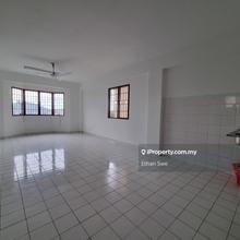 Corner Lot/Basic/High Floor/Unblocked view/Refurbished Whole Unit