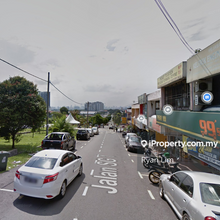 Facing mainroad, Good ROI, Freehold