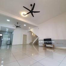 N'Dira Townhouse 16 Sierra Puchong