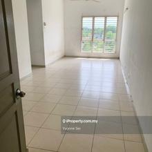 Baiduri court apartment 