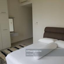 Infiniti 3 Residence For Sale !