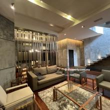 A modern ID design Penthouse @ Robson Condo