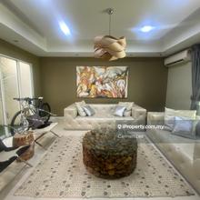 Freehold, G&G, Corner Semi D