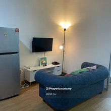 Flexis One South Fully Furnished 625 sq. ft. 