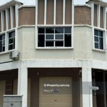 Double Storey Corner Shop lot Behind family store supermarket Sg udang