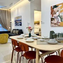 Next to Mall, Full Loan, Ready Move In, Below Market Price, High ROI!!