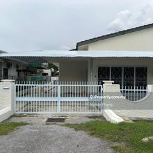 Pasir Puteh house for rent 