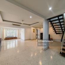 Taman Tun Dr Ismail Double storey link house for rent 