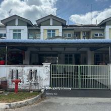 Double storey house for rent @ Jalan Ramunia Jaya