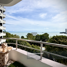 Fire-sale: Marina Tower Condominium in Ratu Mutiara, Tanjung Bungah.