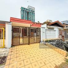 Facing Open. Non Bumi Lot. Below Market Value