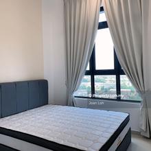 Middle Bedroom MRT Batu 11 Cheras direct to KL City, Pavilion