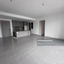 Senior Property Agent Specialising in Desa Parkcity more than 10 years