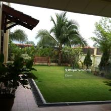 High-End 2 Stry Semi-D! Nice Reno! Below Market! Full Loan!