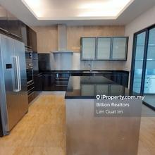 Semi-D house for Rent