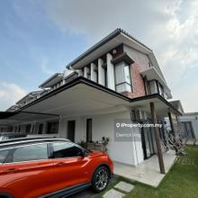 Renovated 2 Storey End Lot @ Elmina Valley 2