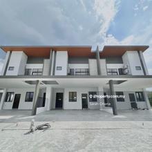 Exclusive Superlink Home Bangi Golf Resort, Facing Open, Zero Down