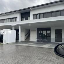 Eco ardence ember brand new townhouse ground floor with own facilities