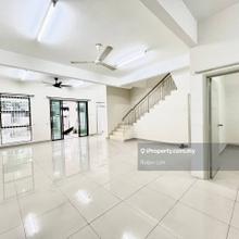 Perjiranan 11- Double Storey 