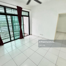 Good condition nice environment convenient traffic 