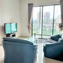 Univ 360 Place 2r2b Fully Furnished