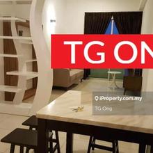 Big Units Pinang Laguna Move in Conditon 2 Carpark Below Bank Value 