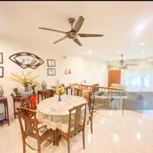Corner Townhouse Taman Sungai besi indah